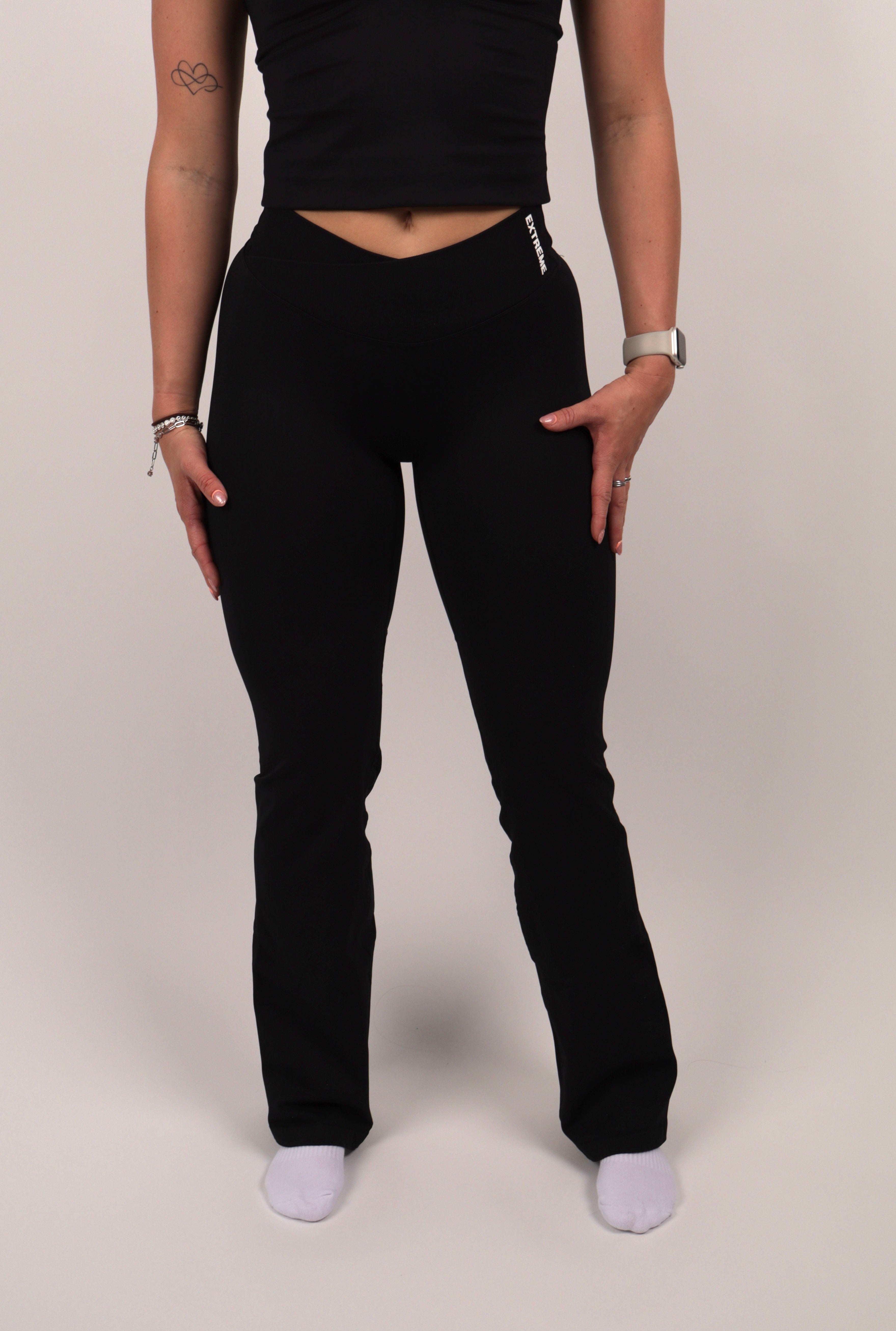 Flair Leggings – Midnight Black