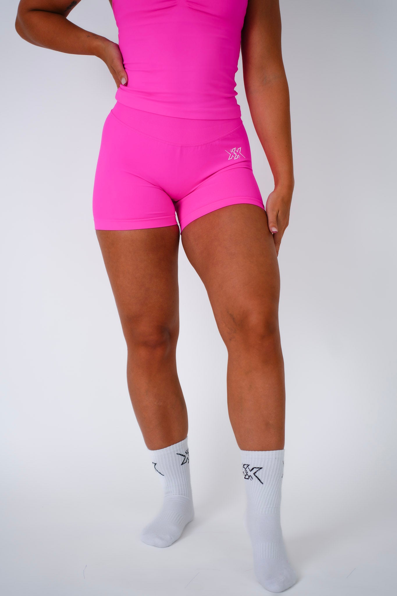 Shorts 4.5” – Ultra Pink
