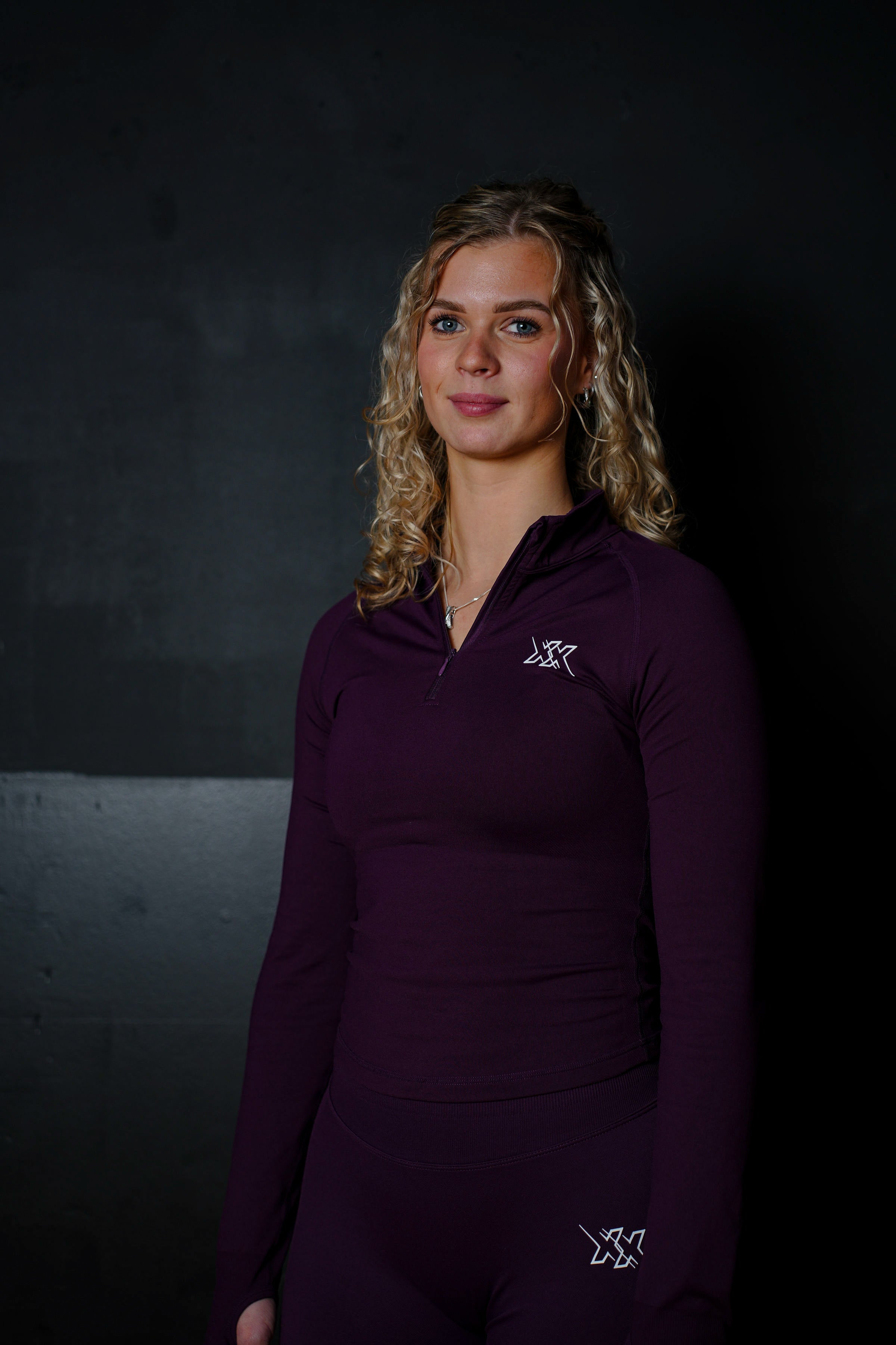 Quarter Zip Top – Deep Violet