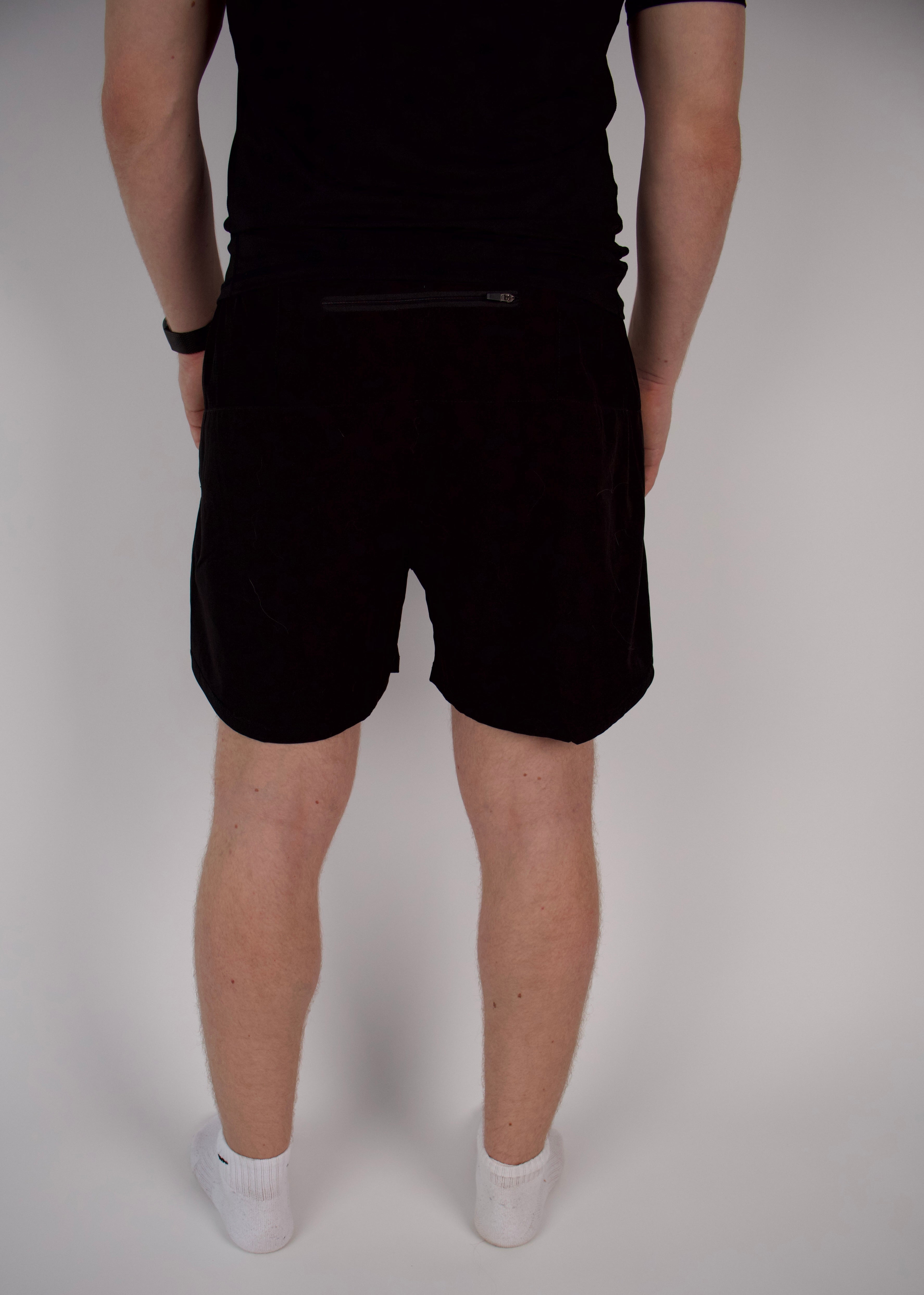 2-in-1 Performance-Shorts