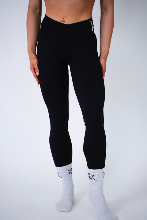 Next Extreme Cross Waist Legging in Midnight Black, sportlegging dames, productfoto 2